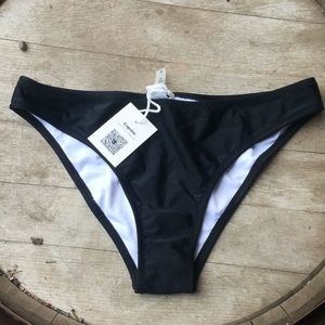 Cupshe black bikini bottom.